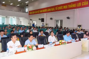 Quang cảnh tập huấn.