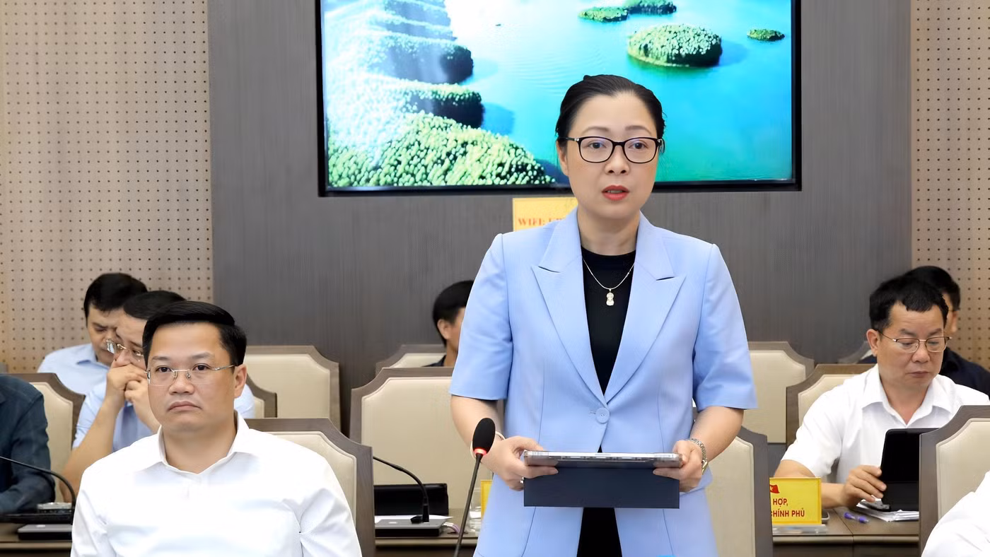 Thứ trưởng Nguyễn Thị Quyên Thanh định hướng giải pháp phát triển giáo dục lâu dài tại Lào Cai