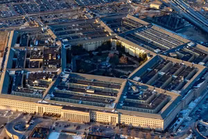 Dự thảo ngân sách Lầu Năm Góc dành 400 triệu đô la viện trợ cho Ukraine.