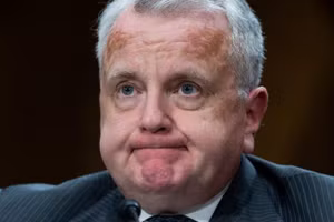 Cựu đại sứ Mỹ tại Nga, John Sullivan.