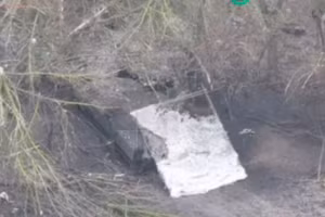 Quân đội Nga phá hủy khu huấn luyện lính đánh thuê Colombia ở Vùng Sumy thuộc Ukraine.