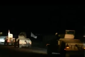 Xung đột bùng phát giữa Pakistan và Afghanistan.