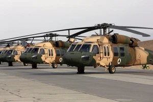 Trực thăng Black Hawk trước đây thuộc về quân đội Afghanistan và đồn trú tại Uzbekistan vừa được chuyển giao cho Mỹ.