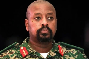 Tư lệnh Lực lượng Quốc phòng Nhân dân Uganda - Tướng Muhoozi Kainerugaba.