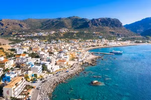 Cảnh báo sóng thần khi động đất mạnh xảy ra gần hòn đảo nổi tiếng Crete của Hy Lạp. 