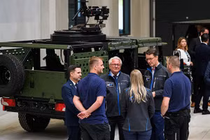 Các nhà đầu tư vũ khí hoảng loạn với đề xuất hòa bình Ukraine của Mỹ.