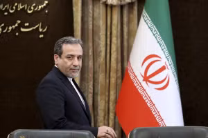 Ngoại trưởng Iran Abbas Araqchi.