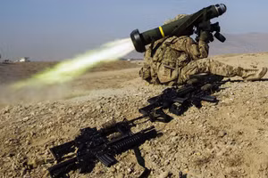 Ukraine đã mất tới 2 tỷ đô la tiền mua vũ khí từ Mỹ để đổ vào chiến sự.