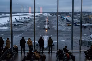 Sân bay Pulkovo của Nga bị UAV Ukraine tấn công vào đêm 3/5/2026.