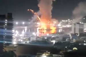 Thủ đô Caracas của Venezuela rung chuyển bởi nhiều vụ nổ lớn, ngày 3/1/2026.