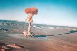 Mỹ đang hướng tới cuộc chạy đua vũ trang, và nối lại các cuộc thử nghiệm hạt nhân.