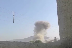 Hiện trường vụ đánh bom nhằm vào quân đội Pakistan, ngày 17/10/2025.