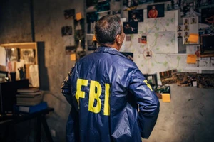 Một nhân viên của FBI