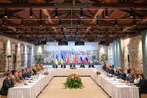 Các phái đoàn Nga và Ukraine đã tổ chức đàm phán trực tiếp tại Istanbul, Thổ Nhĩ Kỳ, ngày 16/5/2025.