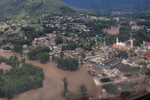 Lũ quét ở Ấn Độ và Pakistan khiến hàng trăm người thiệt mạng.