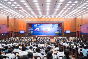 Gần 600 đại biểu tham dự Hội thảo "Hiệu trưởng 4.0: Ứng dụng trí tuệ nhân tạo (AI) trong giảng dạy và quản lý giáo dục" tại Sóc Trăng.