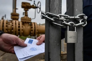 Ukraine bị cáo buộc ngăn chuyên gia điều tra sự cố đường ống dẫn dầu Druzhba.