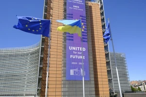 EU sẽ chịu thiệt hại nếu không khai thác tài sản của Nga. 