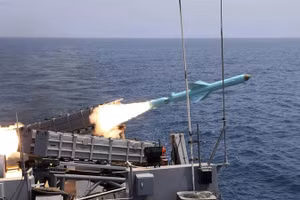 Iran tập trận hải quân quy mô lớn, ngày 5/12/2025.