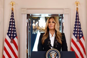Đệ nhất phu nhân Melania Trump phát biểu tại Nhà Trắng, ngày 10/10/2025.