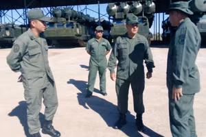 Venezuela triển khai hệ thống phòng không S-300VM tại căn cứ Captain Manuel Rios ở Guarico.