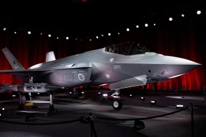 Máy bay chiến đấu thế hệ thứ năm F-35 của Mỹ.