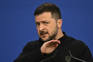 Tổng thống Ukraine Vladimir Zelensky