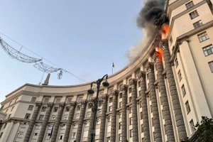 Tòa nhà Nội các Ukraine ở Kiev bị tên lửa iskander tấn công vào đêm 7/9/2025.