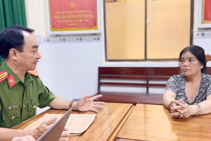 Nguyễn Thị Kiều Phương tại cơ quan Công an. (Ảnh: Tiến Tầm)