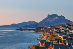 Greenland - Vùng lãnh thổ tự trị của Đan Mạch.