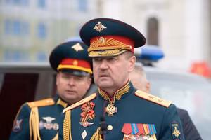 Chỉ huy nhóm lực lượng Vostok, Trung tướng Andrey Ivanaev.