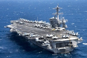 Tàu sân bay chạy bằng năng lượng hạt nhân thứ hai của Mỹ, USS Carl Vinson (CVN-70), tiến vào Biển Đỏ hôm 22/3/2025.