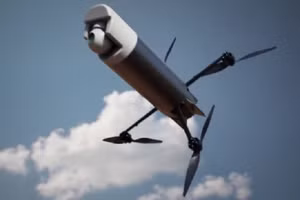 UAV bốn cánh FPV tự sát điều khiển bằng sợi quang của Hezbollah.