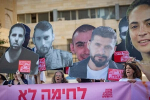 Gia đình các con tin bày tỏ lo sợ và tuyệt vọng sau cuộc tấn công Doha của Israel hôm 9/9/2025.