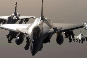 Máy bay chiến đấu Rafale của Pháp.