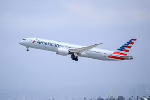 Chuyến bay mang số hiệu AA719 của hãng American Airlines chuyển hướng đến Ireland, ngày 25/7/2026.