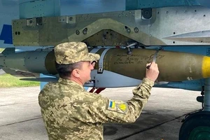 Chiến đấu cơ MiG-29 Ukraine tấn công chính xác sở chỉ huy UAV của Nga ở Zaporizhzhia.