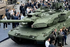 Một chiếc xe tăng Leopard 2A8 hiện đại có giá khoảng 30,3 triệu USD.