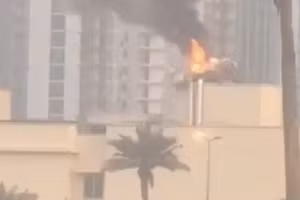 Nổ lớn gần đại sứ quán Mỹ ở Iraq, ngày 17/3/2026.