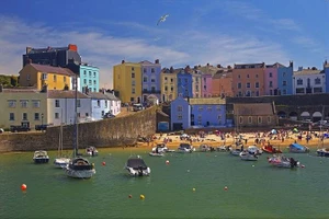 Tenby là một trong bốn điểm đến hấp dẫn cho ngôi nhà thứ hai chỉ tính riêng ở xứ Wales.