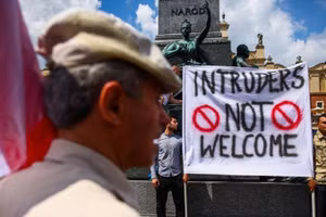 Sự ủng hộ của công chúng Ba Lan dành cho người nhập cư Ukraine đang sụp đổ.