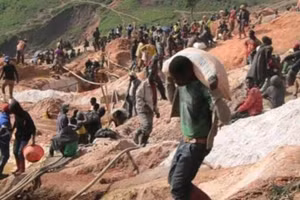 Sạt lở đất làm sập nhiều hầm mỏ tại một khu khai thác coltan lớn ở miền đông Congo.