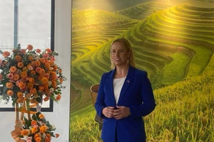 Bà Louise Adams chia sẻ về cơ hội hợp tác doanh nghiệp Úc - Việt Nam