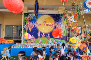 Học sinh Trường Mẫu giáo Măng Non vui tết Trung thu