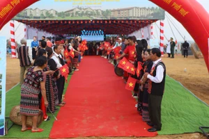 Lễ khởi công Dự án Trường phổ thông nội trú liên cấp tiểu học và THCS A Lưới 1 tại xã A Lưới 1, TP Huế sáng 19/3.