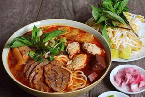 Món Bún bò Huế vừa được ghi danh vào di sản văn hóa phi vật thể quốc gia. 