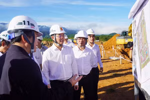 Kiểm tra tiến độ dự án 2 trường phổ thông nội trú liên cấp xã A Lưới 3 và xã A Lưới 4.