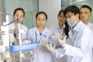 Khối ngành đại học đào tạo sức khỏe qua Nghị quyết 71 được thúc đẩy chất lượng đào tạo trên nhiều lĩnh vực.