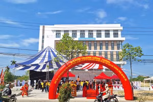 Công trình nhà thư viện Trường Đại học Kinh tế, Đại học Huế vừa được khánh thành. (Ảnh: Đại Dương)