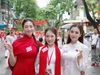 Ngắm loạt áo dài tuyệt đẹp mừng đại lễ của các nàng hậu Việt 